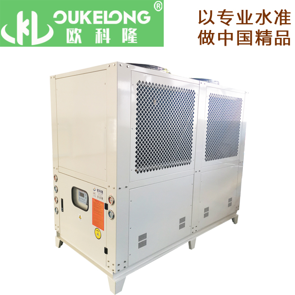 30匹風(fēng)冷箱式冷水機